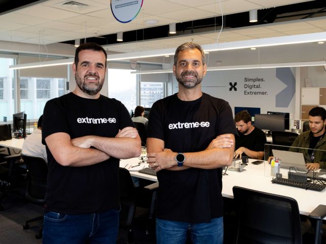 Gustavo-Rabelo-CEO-do-Extreme-Group-e-Gustavo-Pavanelli-CEO-da-GPS-IT-Credito-Mari-Pitta-Extreme-Group-2-2048x1365